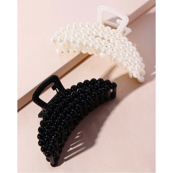 2pcs Faux Pearl Hair Claw - Picture 2 of 11